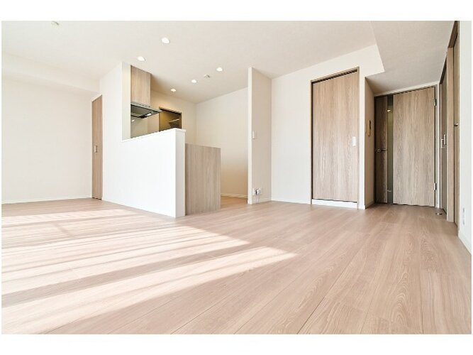 一人ひとりの理想の住まい。実現して頂くためにシンプルなデザインの空間に仕上げました。 一人ひとりの理想の住まい。実現して頂くためにシンプルなデザインの空間に仕上げました。