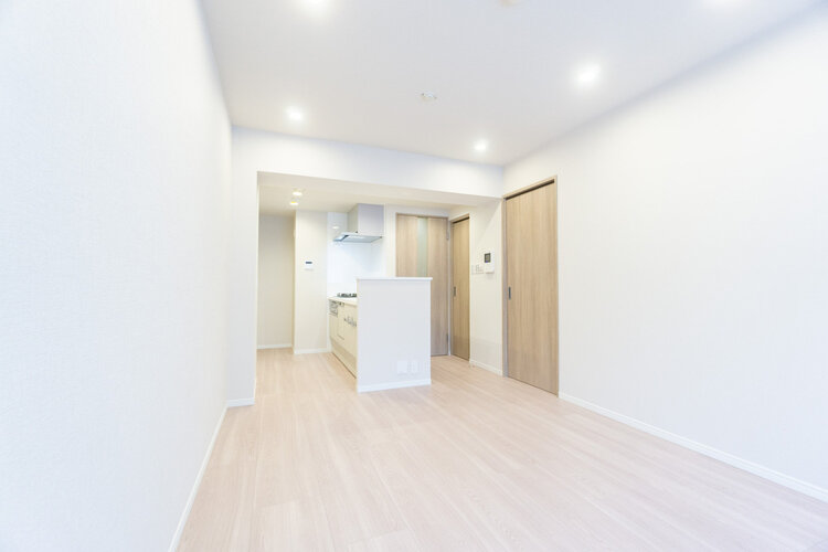 内装はシンプルに落ち着きのある空間にしています。ゆったりとしたひとときを過ごせそうです♪(※完成イメージのため、実際の状況とは異なることがあります) 内装はシンプルに落ち着きのある空間にしています。ゆったりとしたひとときを過ごせそうです♪(※完成イメージのため、実際の状況とは異なることがあります)