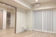 爽やかな風がそよぐ光に溢れた空間。清々しい気持ちになるお部屋です。