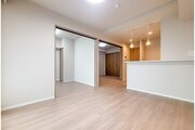 爽やかな風がそよぐ光に溢れた空間。清々しい気持ちになるお部屋です。