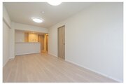 一人ひとりの理想の住まい。実現して頂くためにシンプルなデザインの空間に仕上げました。