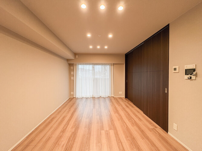 一人ひとりの理想の住まい。実現して頂くためにシンプルなデザインの空間に仕上げました。 一人ひとりの理想の住まい。実現して頂くためにシンプルなデザインの空間に仕上げました。