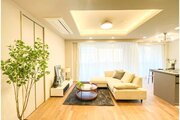 広々とした開放感を感じるLDK。思い思いに憩いの場所を作り上げていけそうです。 広々とした開放感を感じるLDK。思い思いに憩いの場所を作り上げていけそうです。