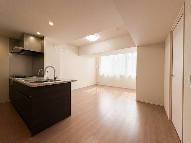 一人ひとりの理想の住まい。実現して頂くためにシンプルなデザインの空間に仕上げました。 一人ひとりの理想の住まい。実現して頂くためにシンプルなデザインの空間に仕上げました。