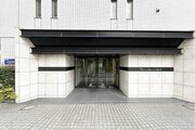 エントランス エントランス