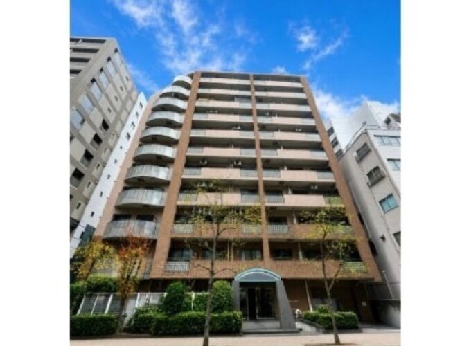 JR八丁堀駅まで徒歩5分の立地に佇むマンション♪