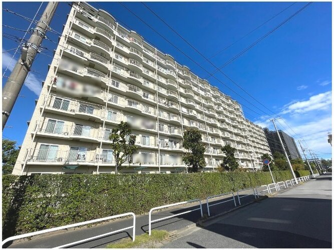 JR常磐線・武蔵野線 「新松戸」駅まで徒歩17分 JR常磐線・武蔵野線 「新松戸」駅まで徒歩17分