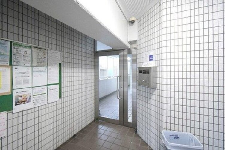 エントランス エントランス