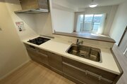 スムーズに作業でき、お手入れのことも考えられている、そんなキッチンスペースに仕上げました。
