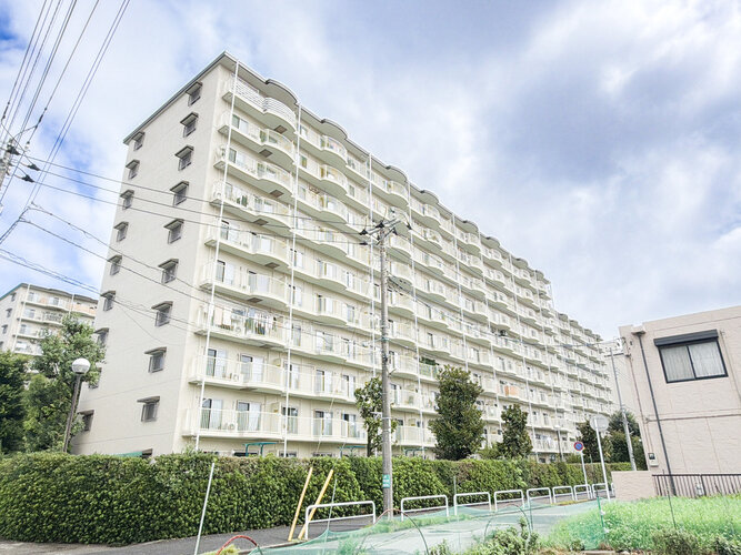 JR常磐線・武蔵野線 「新松戸」駅まで徒歩17分 JR常磐線・武蔵野線 「新松戸」駅まで徒歩17分