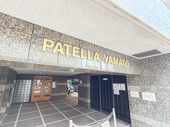時の流れに色あせることのない瀟洒な外観。朝晩、1年365日、様々な表情を見せます。 時の流れに色あせることのない瀟洒な外観。朝晩、1年365日、様々な表情を見せます。