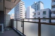 バルコニー バルコニー