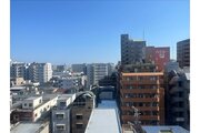 高い建物に遮られない爽やかな景色が広がっております。