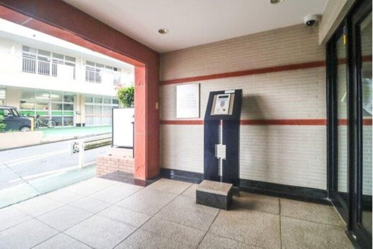 エントランス エントランス