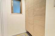 玄関 *トールタイプの大容量下足入れ* 玄関 *トールタイプの大容量下足入れ*
