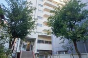 鮮やかな緑を効果的に纏った外観。爽やかな風がそよぐ心温まるお部屋へ優しく誘います。