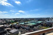 気持ちの良い抜けた眺望もこのお部屋の魅力の一つです! 気持ちの良い抜けた眺望もこのお部屋の魅力の一つです!