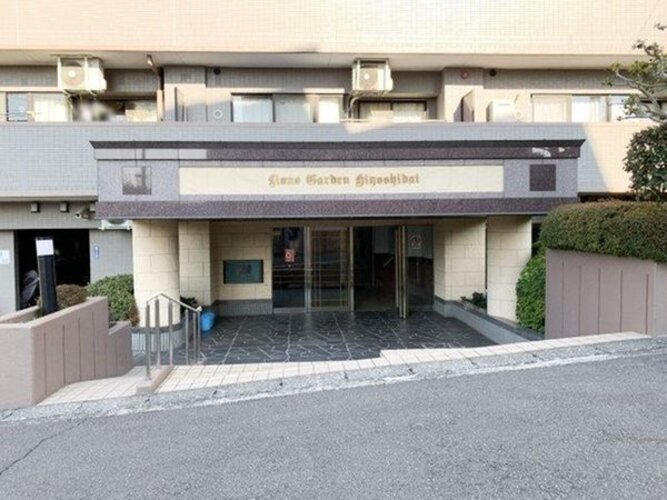 エントランス エントランス