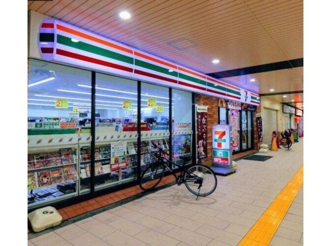 コンビニ コンビニ
