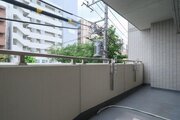 バルコニー バルコニー