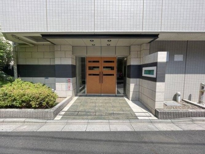 エントランス エントランス