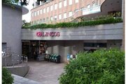 スーパー