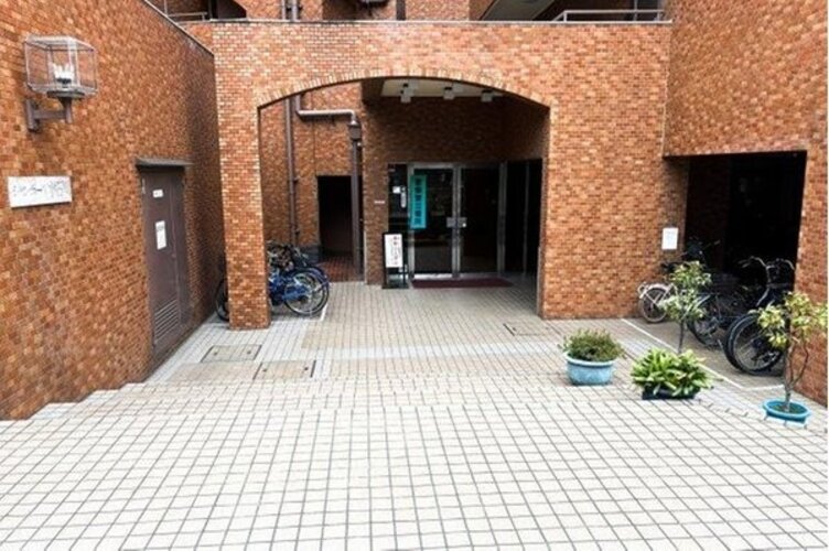 エントランス エントランス