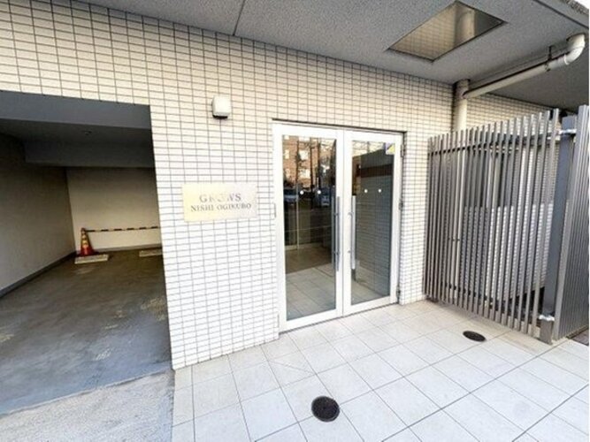 エントランス エントランス