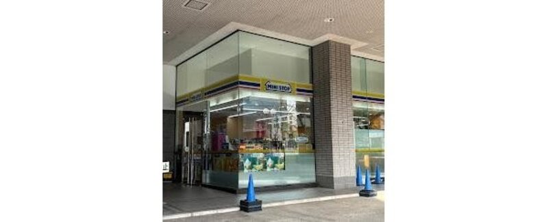コンビニ コンビニ
