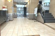 エントランス内部は管理が行き届き、清潔な共有スペースとなっています。 エントランス内部は管理が行き届き、清潔な共有スペースとなっています。