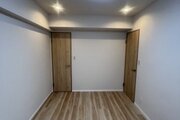 【洋室】ルネ草加松原 