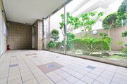 めまぐるしく過ぎ行く日々の中でゆったりとした休息と癒しを提供してくれる空間がここから始まります。