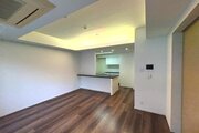 全居室フローリングのため毎日のお掃除がしやすいです