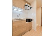 暮らしの中で輝き続けるキッチン。日々の調理を快適にサポート。あなたの暮らしに寄り添うキッチンです。 暮らしの中で輝き続けるキッチン。日々の調理を快適にサポート。あなたの暮らしに寄り添うキッチンです。
