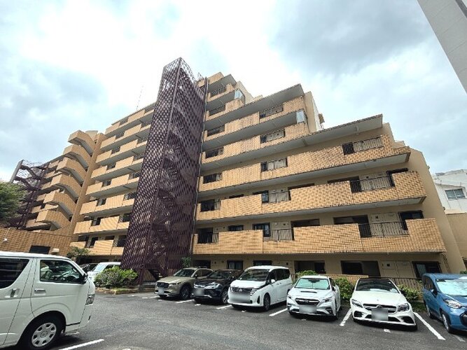 総戸数100戸超の大規模マンション 総戸数100戸超の大規模マンション