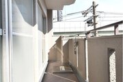 バルコニー バルコニー