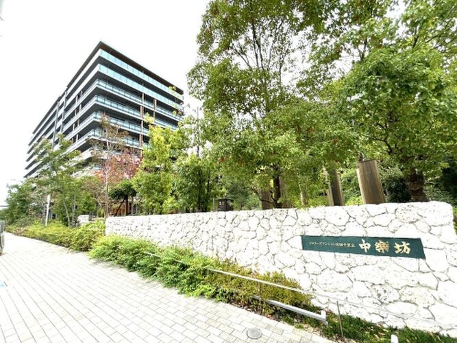 ＪＲ東海道本線 「千里丘」駅まで徒歩20分※無料送迎バス有（入居時に時刻表取得可能）