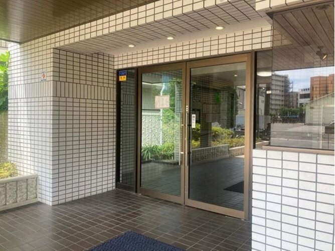 エントランス エントランス