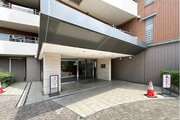 エントランス エントランス