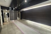 オートロック、防犯カメラ完備のセキュリティ面も安心な、とても綺麗なエントランススペースです。