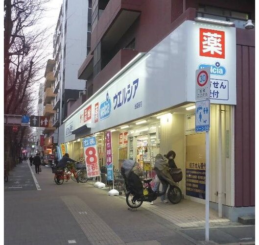 ドラッグストア ドラッグストア