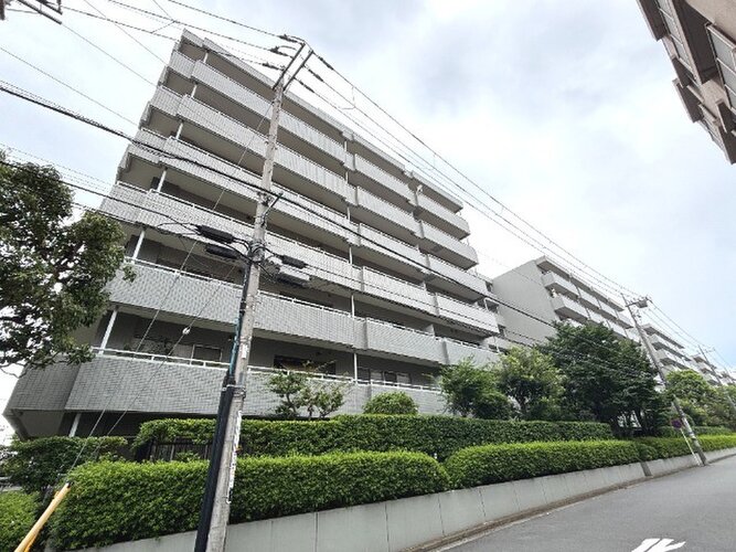 大倉山駅徒歩分8分