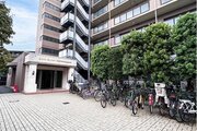 エントランス エントランス