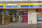 コンビニ コンビニ