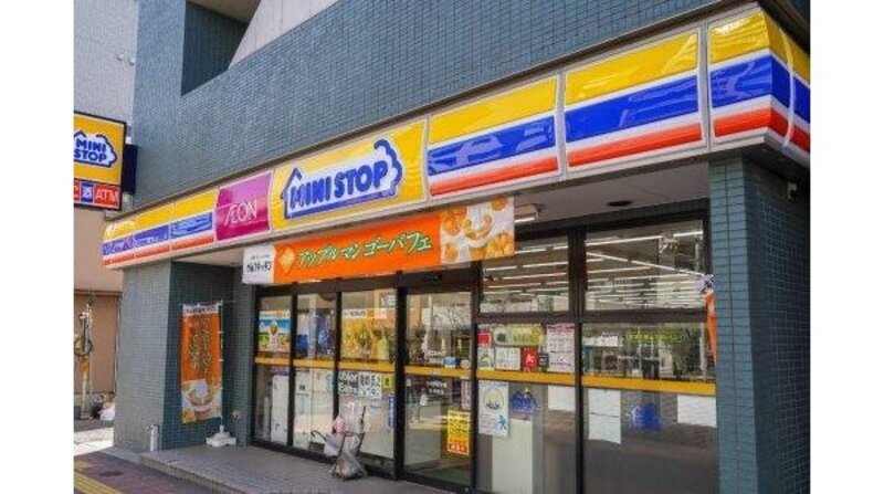 コンビニ