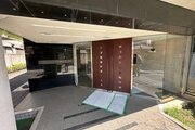 エントランス エントランス