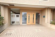 エントランス エントランス