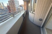 バルコニー バルコニー