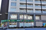 スーパー