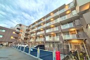 流行に左右されず、将来にわたって価値が継続する「上質」な佇まい。 流行に左右されず、将来にわたって価値が継続する「上質」な佇まい。